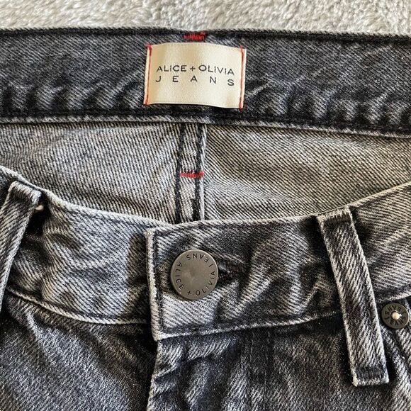 ALICE + OLIVIA jeans distressed crop size 27 - Picture 5 of 16